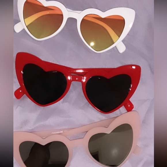 COPY - SUNGLASSES! Every size, color, shape and frame😍😍 - Picture 11 of 16